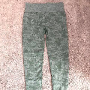 Gymshark Camo Seamless